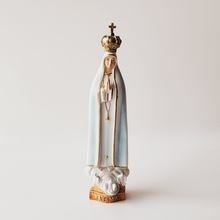 Cargar imagen en el visor de la galería, Our Lady of Fatima 7.9&#39;&#39; | 20cm
