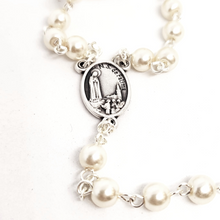 Load image into Gallery viewer, Pearl - Soil of Fatima Rosary
