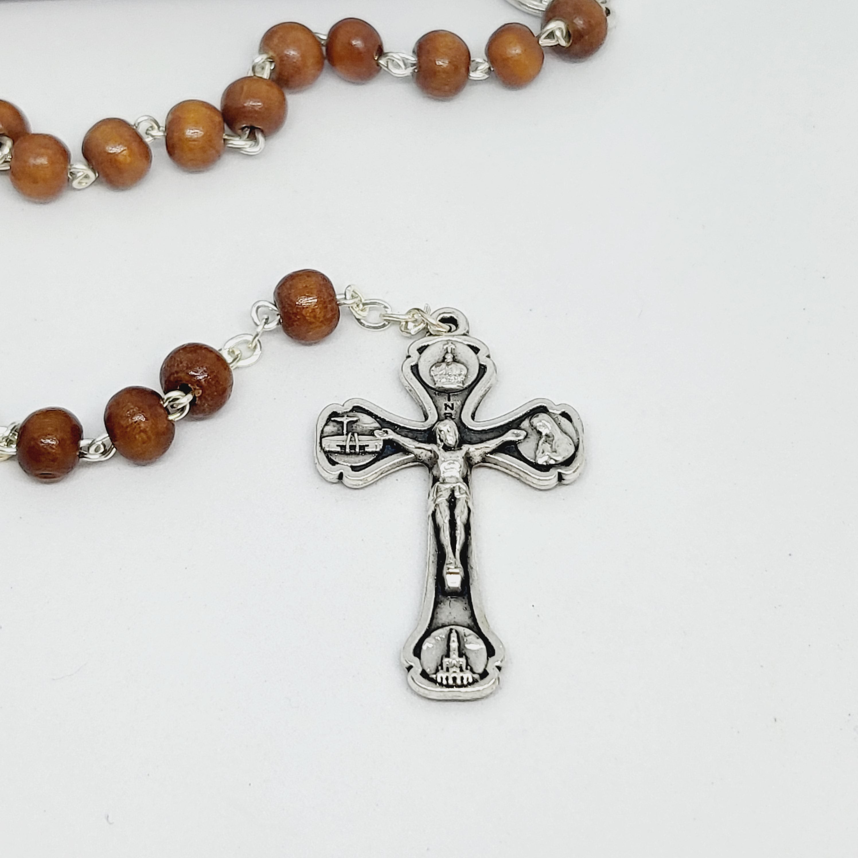 Saint Francisco and Saint Jacinta Wood Rosary