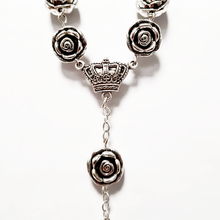 Load image into Gallery viewer, Silver Decade Rosary Roses
