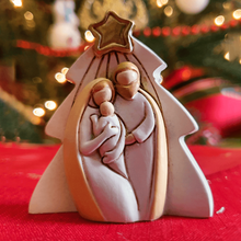 Load image into Gallery viewer, Star Miniature Nativity Scene | 2.36&#39;&#39; | 6cm
