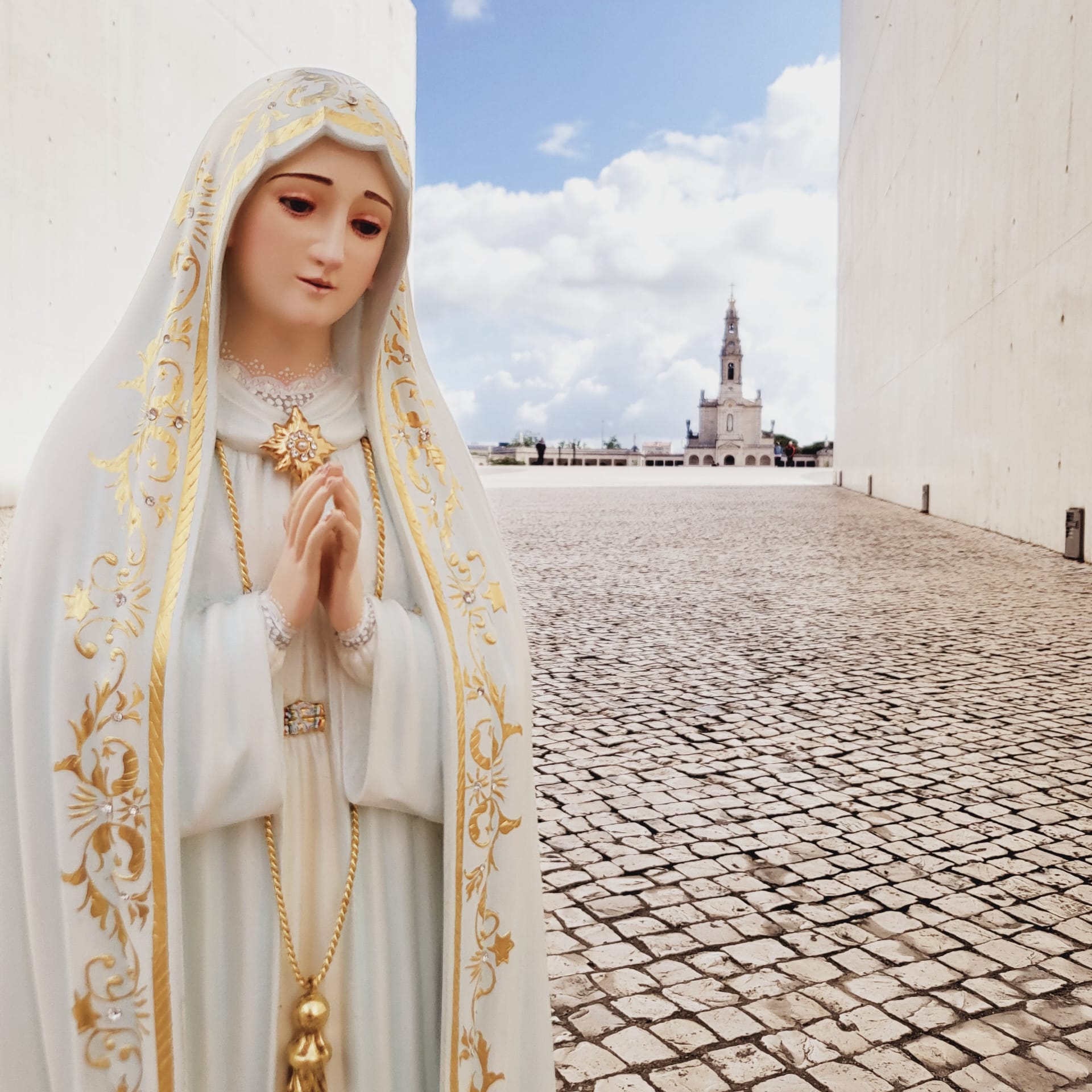 Wood - Our Lady of Fátima