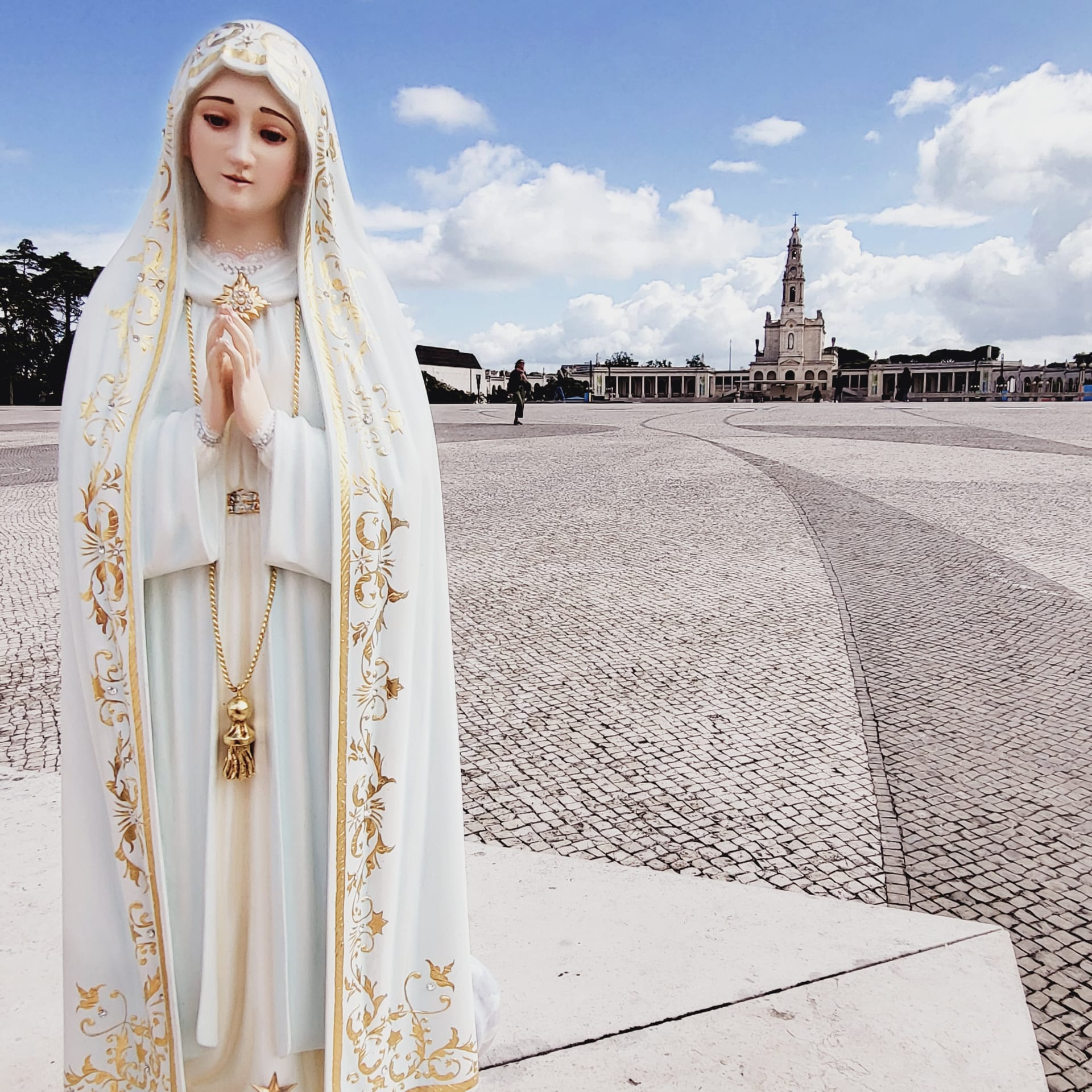 Wood - Our Lady of Fátima